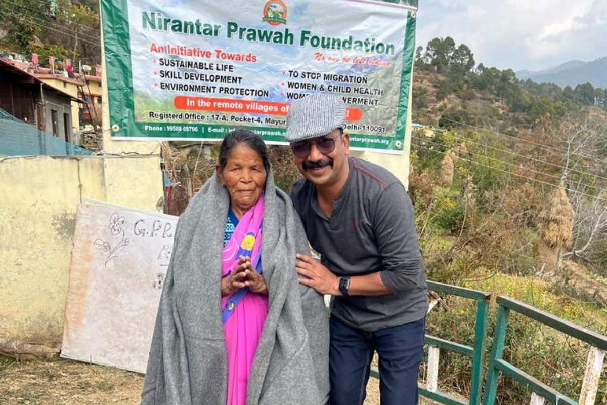 Social Work-Blankets Distribution